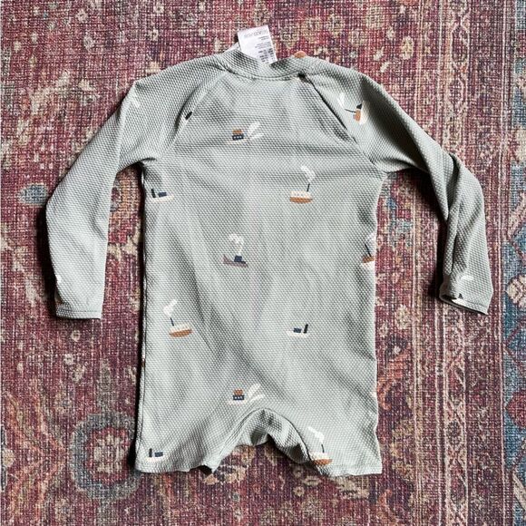 H&M 12-18 month Kids One Piece swimsuit rashguard in Green with Boat Pattern - Picture 7 of 9